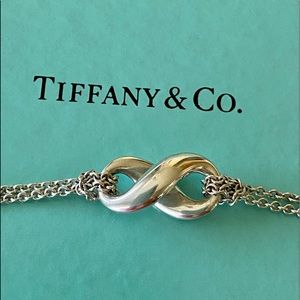 SOLD ✅ Authentic Tiffany & Co Infinity Necklace